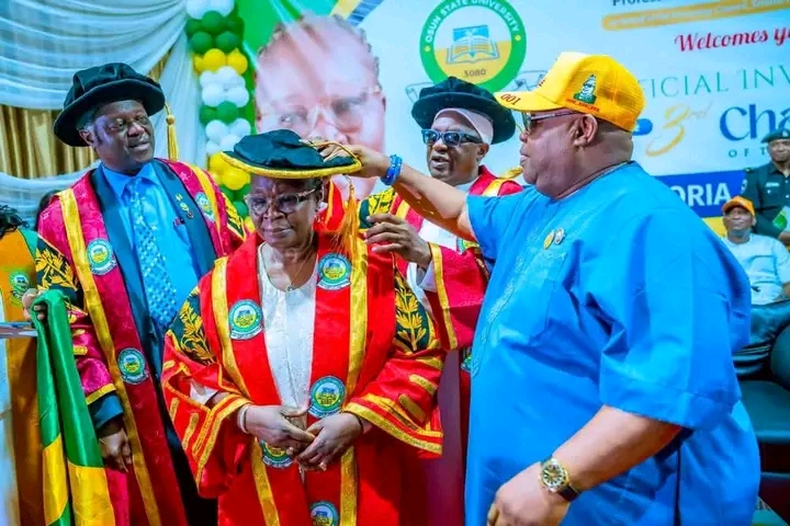 Governor Adeleke Commissions Mega Projects in UNIOSUN, Installs New Chancellor