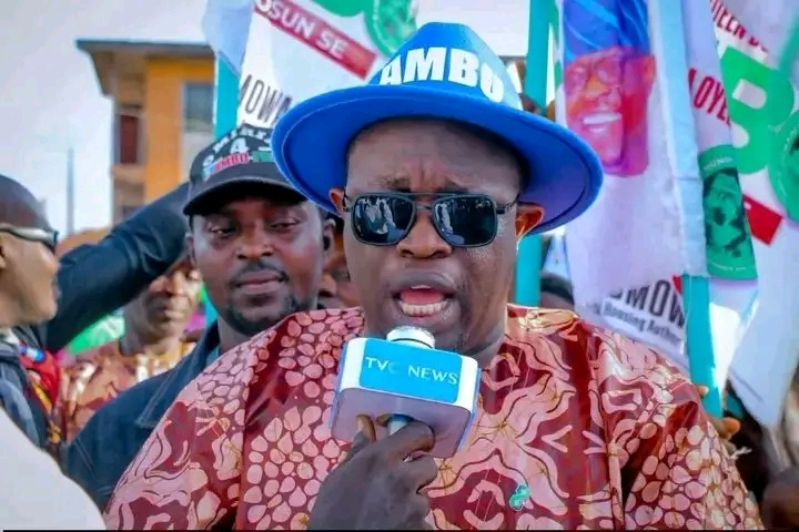 On-Air Backlash: Callers Grill Engr. Remi Omowaiye During Live Rave FM Programme